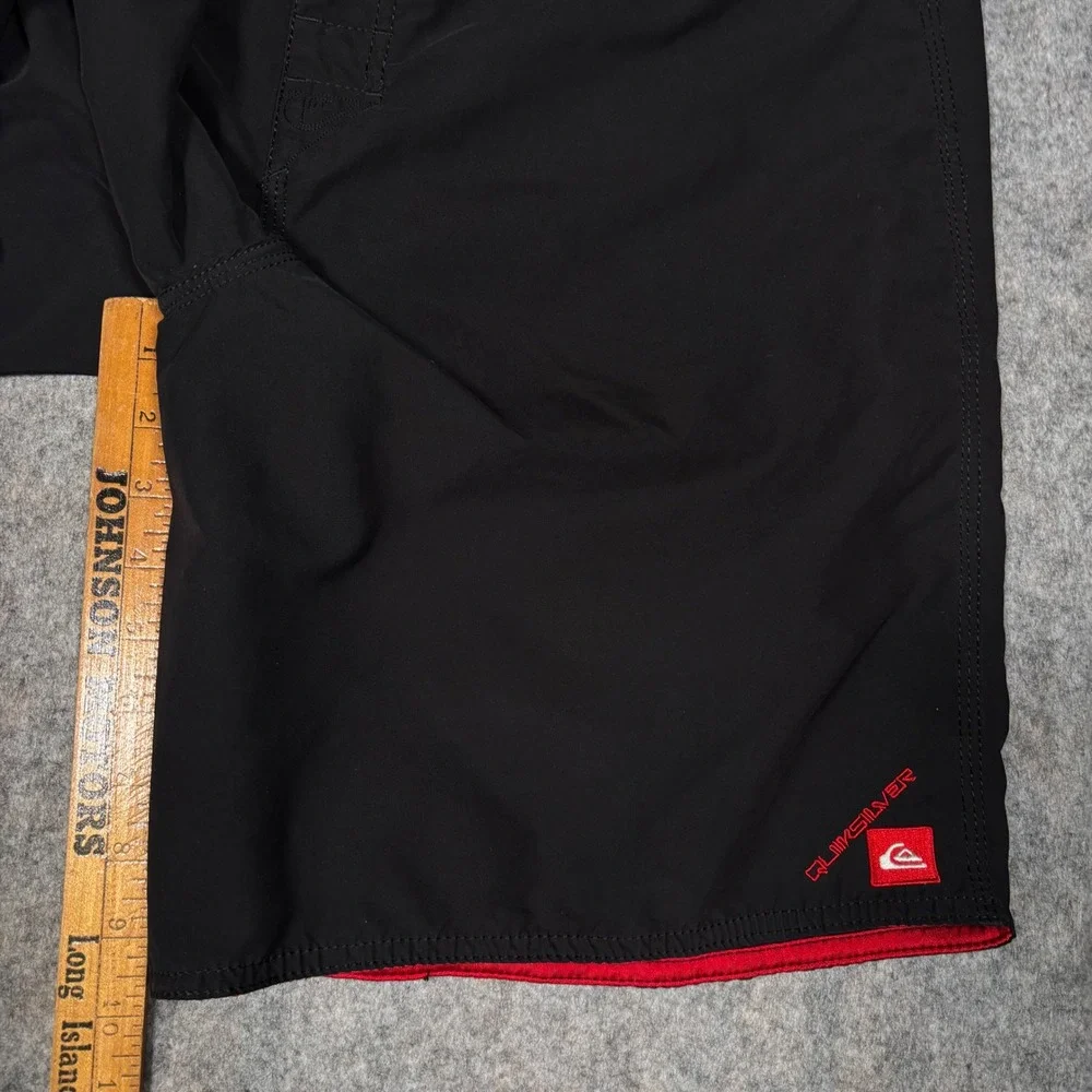 Quiksilver Board Shorts Mens 34 Black Red Cargo Pocket Swim Trunks Surfwear VTG